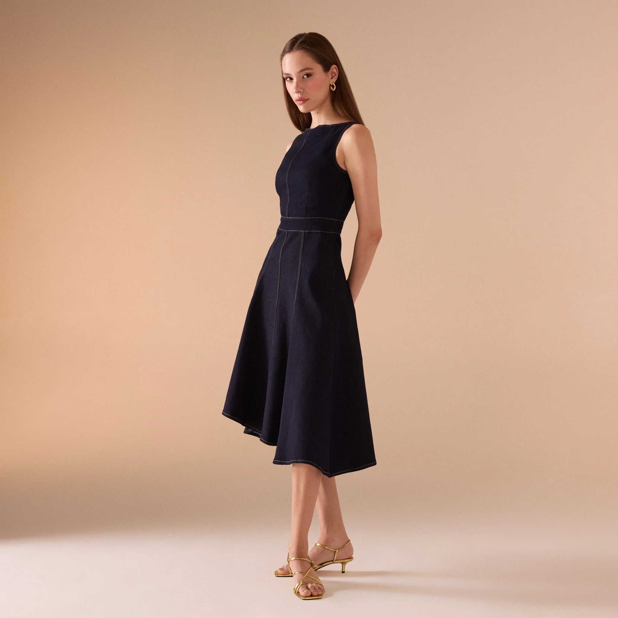 A-line Sleeveless Denim Midi Dress - Image 3