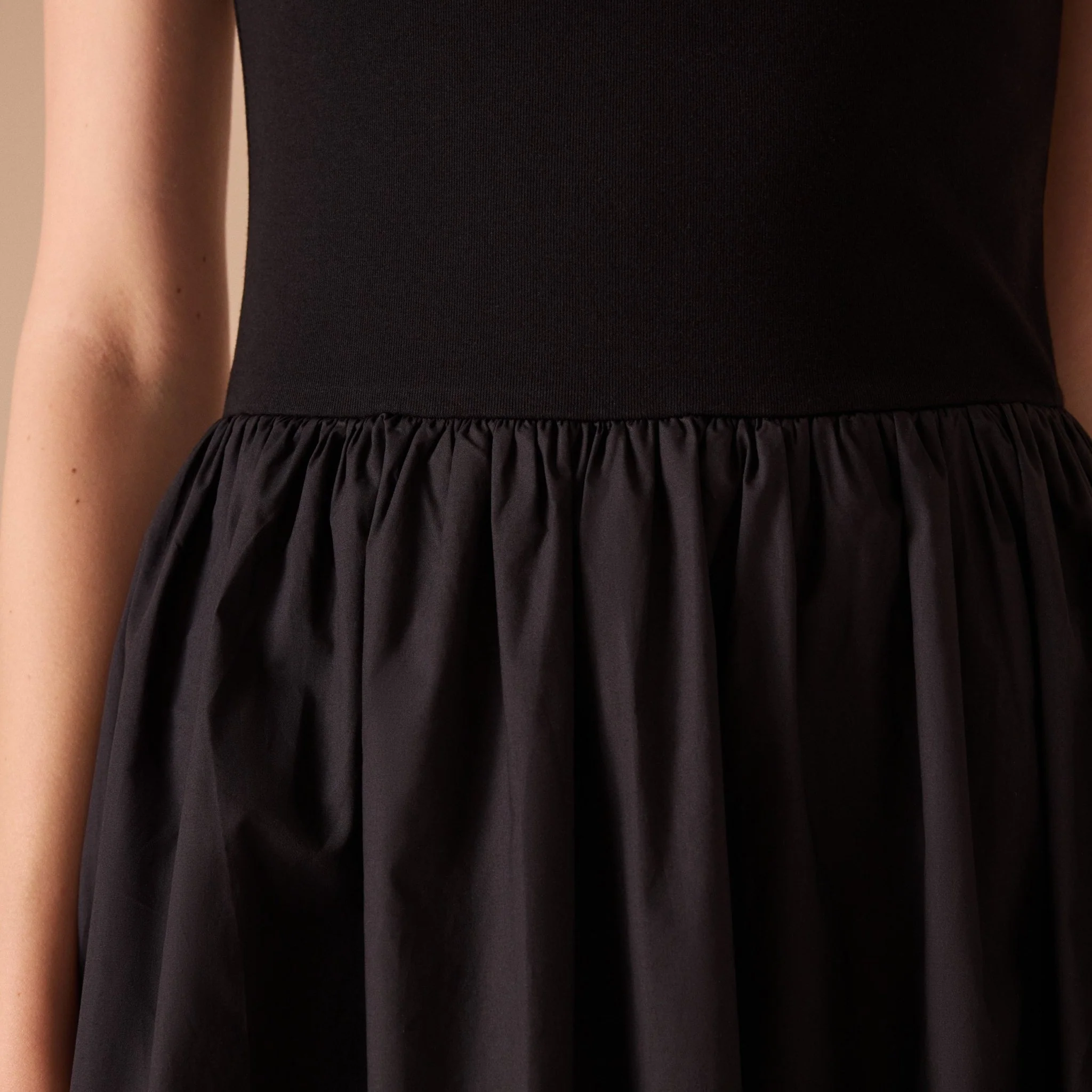 Short Sleeve Poplin Dress - Image 13