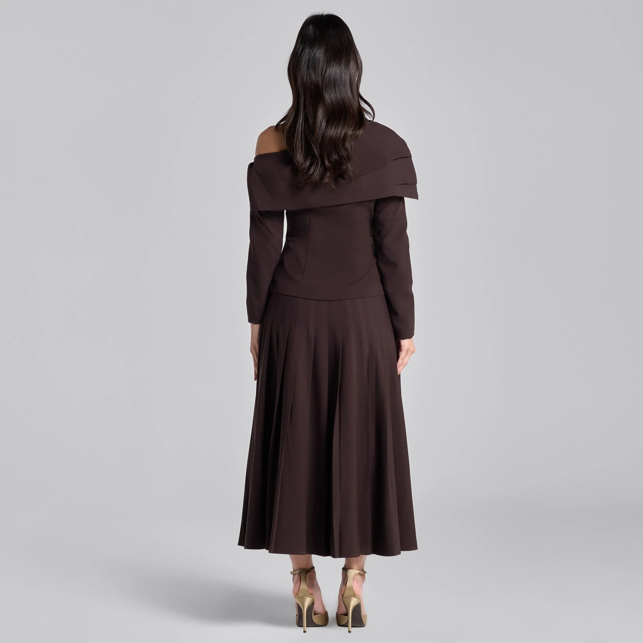 Dark Brown Pleated Crepe Maxi Skirt - Image 5