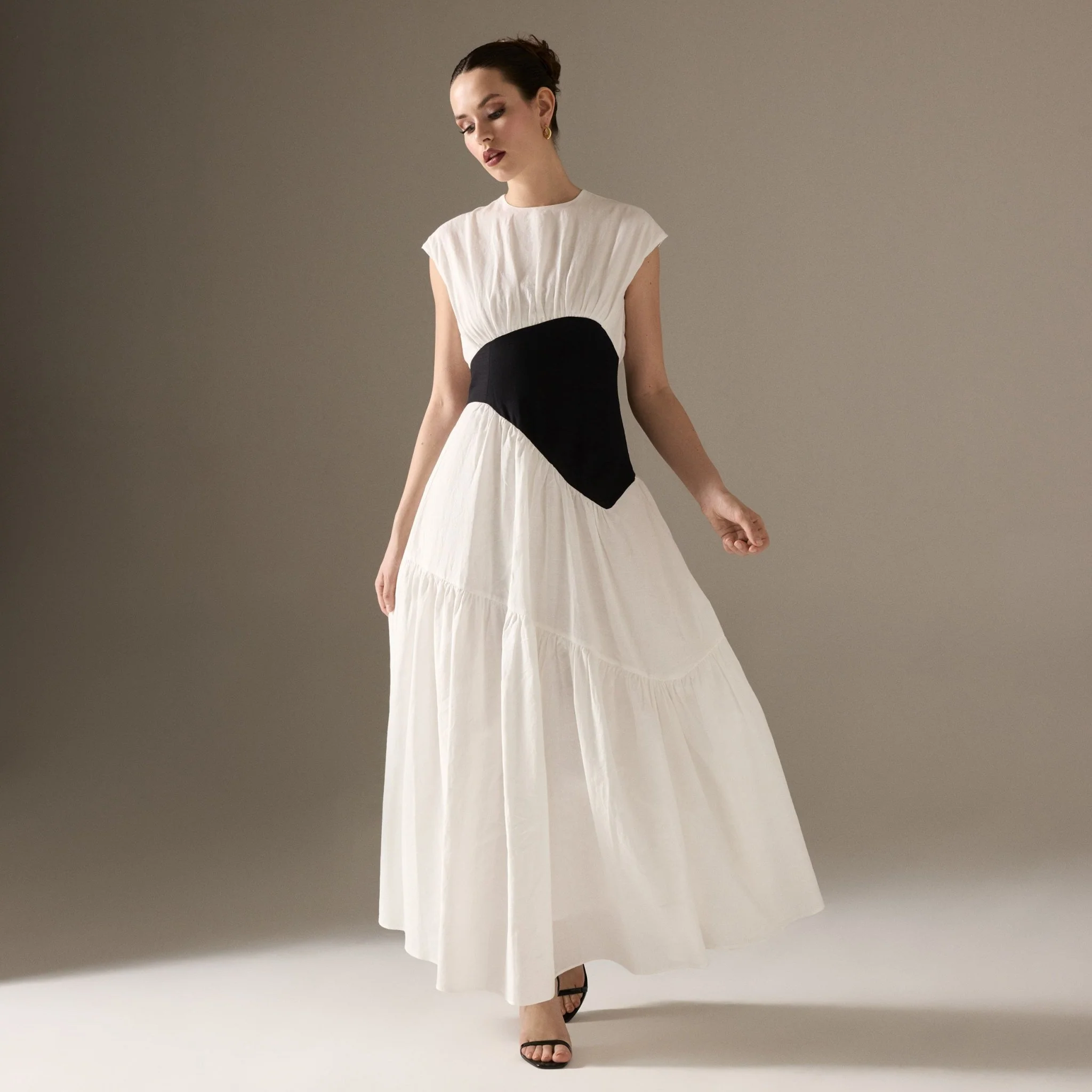 White Gathered Linen Waist A-Line Maxi Dress - Image 2