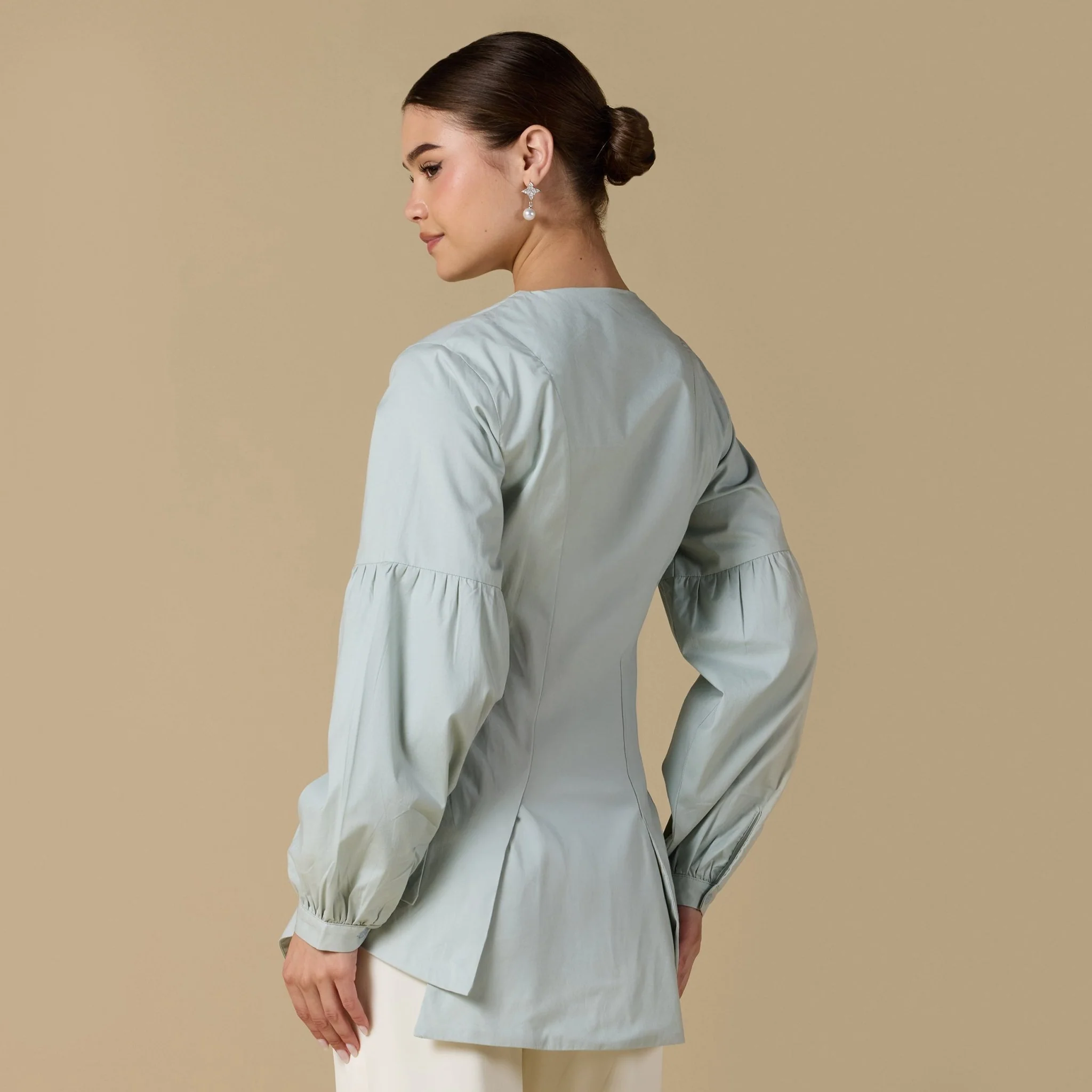 Long sleeve ruffled shirt - Image 2