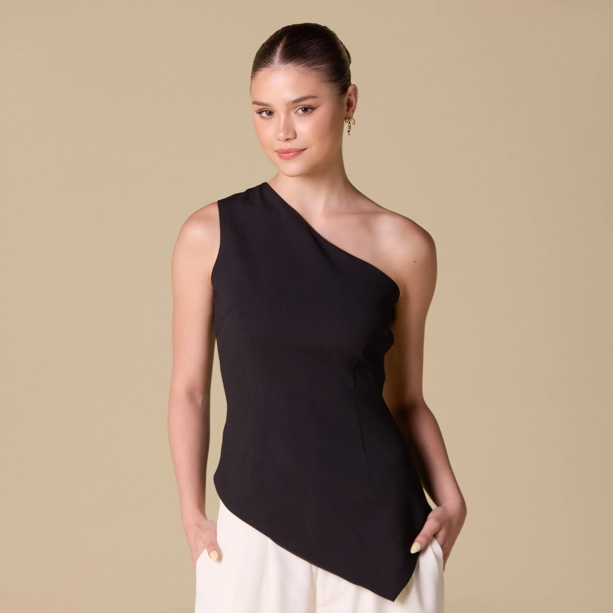 One shoulder Crepe Top