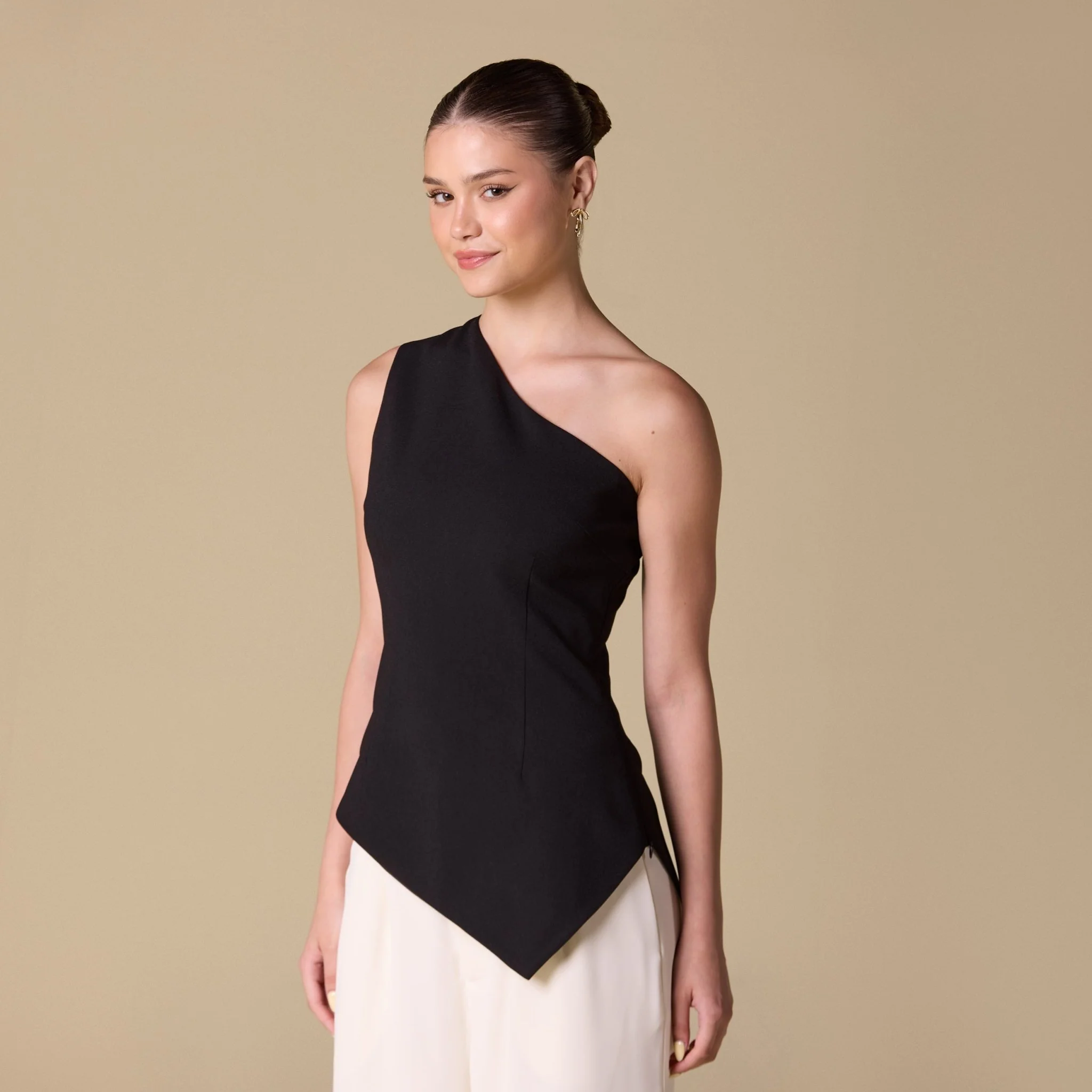 One shoulder Crepe Top - Image 2
