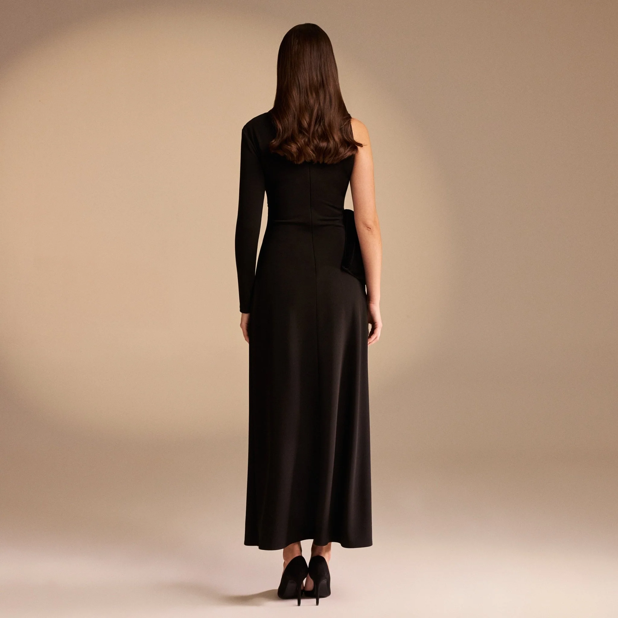 Black One Sleeve Crepe Midi Dress With Waist Bow - Image 3