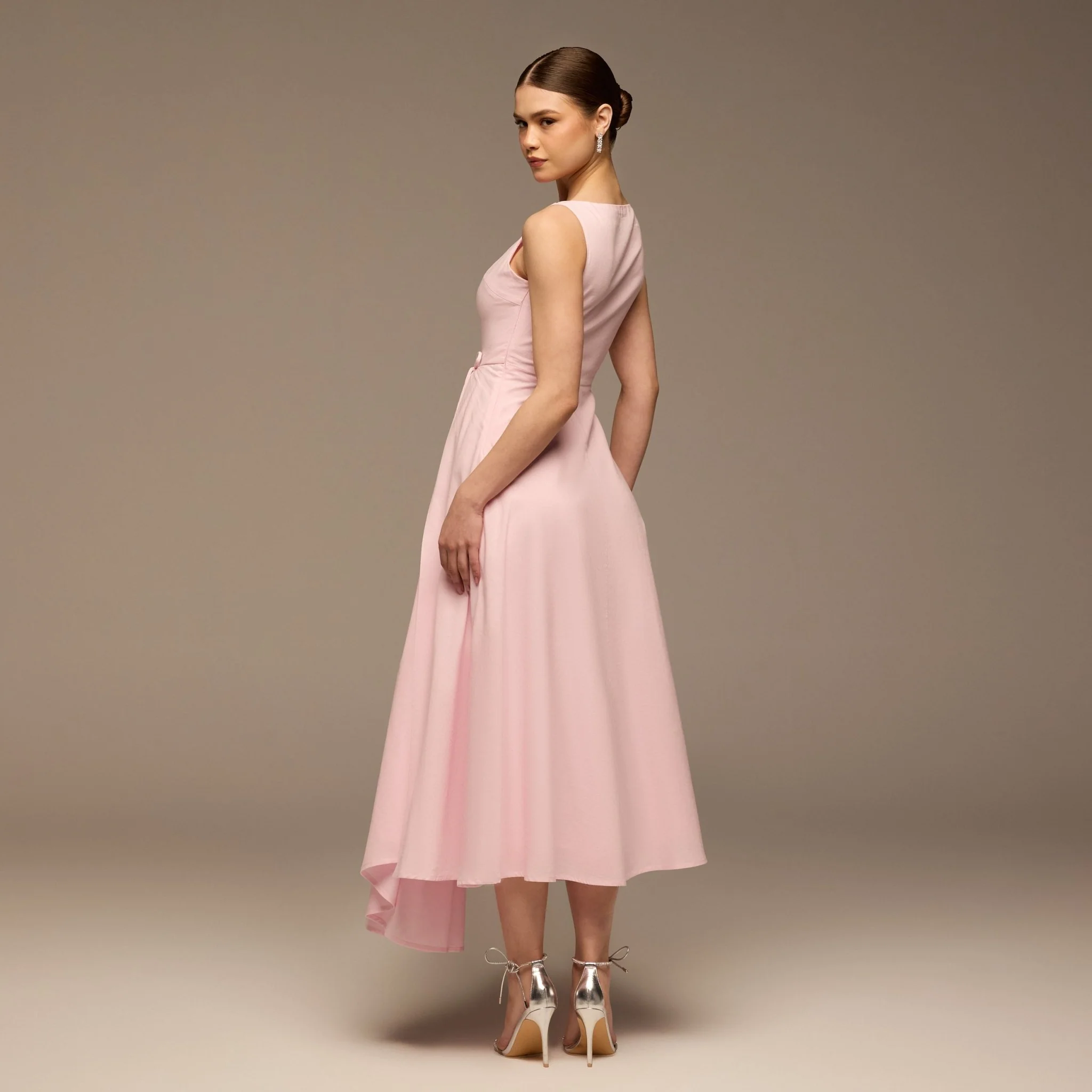 Pink Sleeveless Midi Dress Knot Details - Image 4