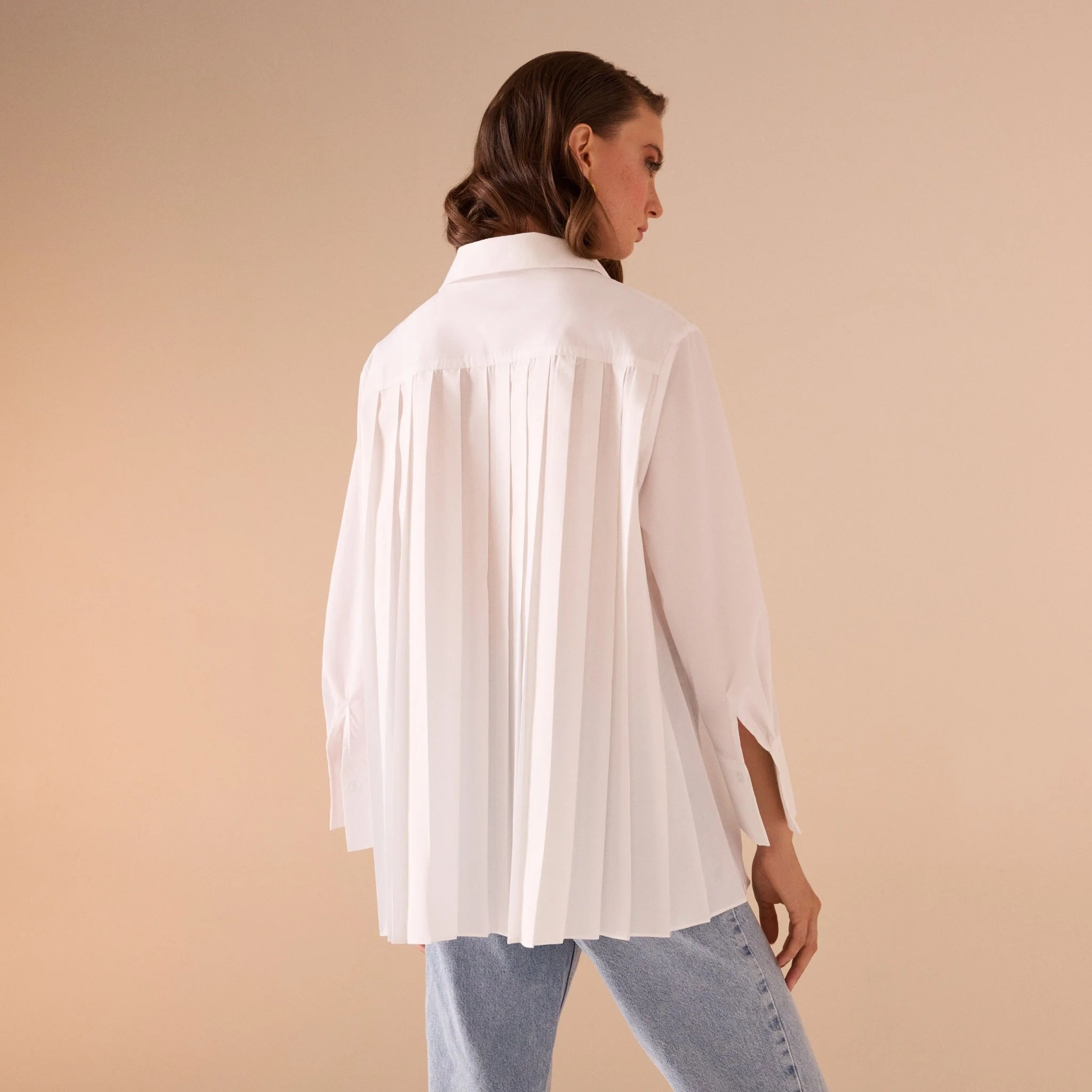 White Cotton Pleated Back Shirt - Image 2