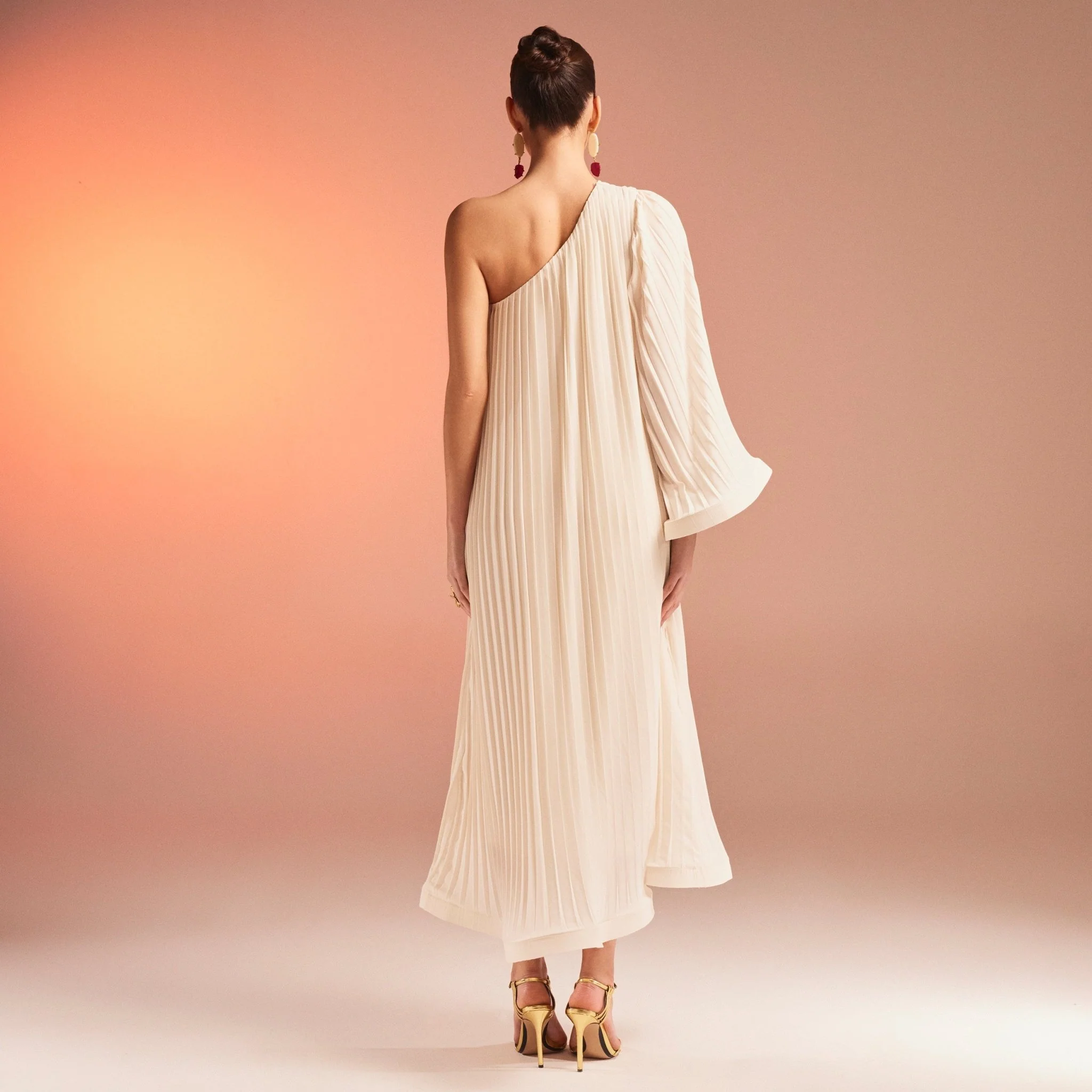 Pleated One Shoulder Long Sleeve Crepe Dress - Image 4