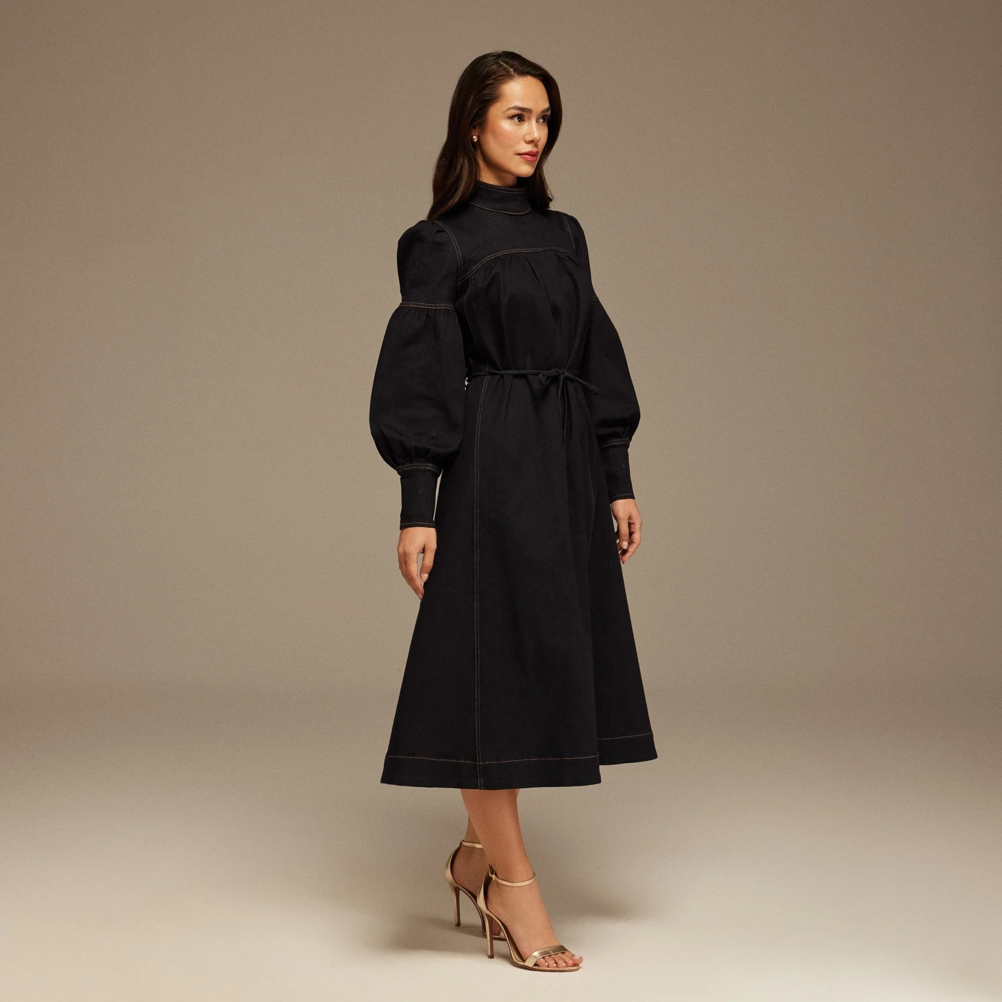 Denim Puff Sleeve Tie Neck Midi Dress - Image 2