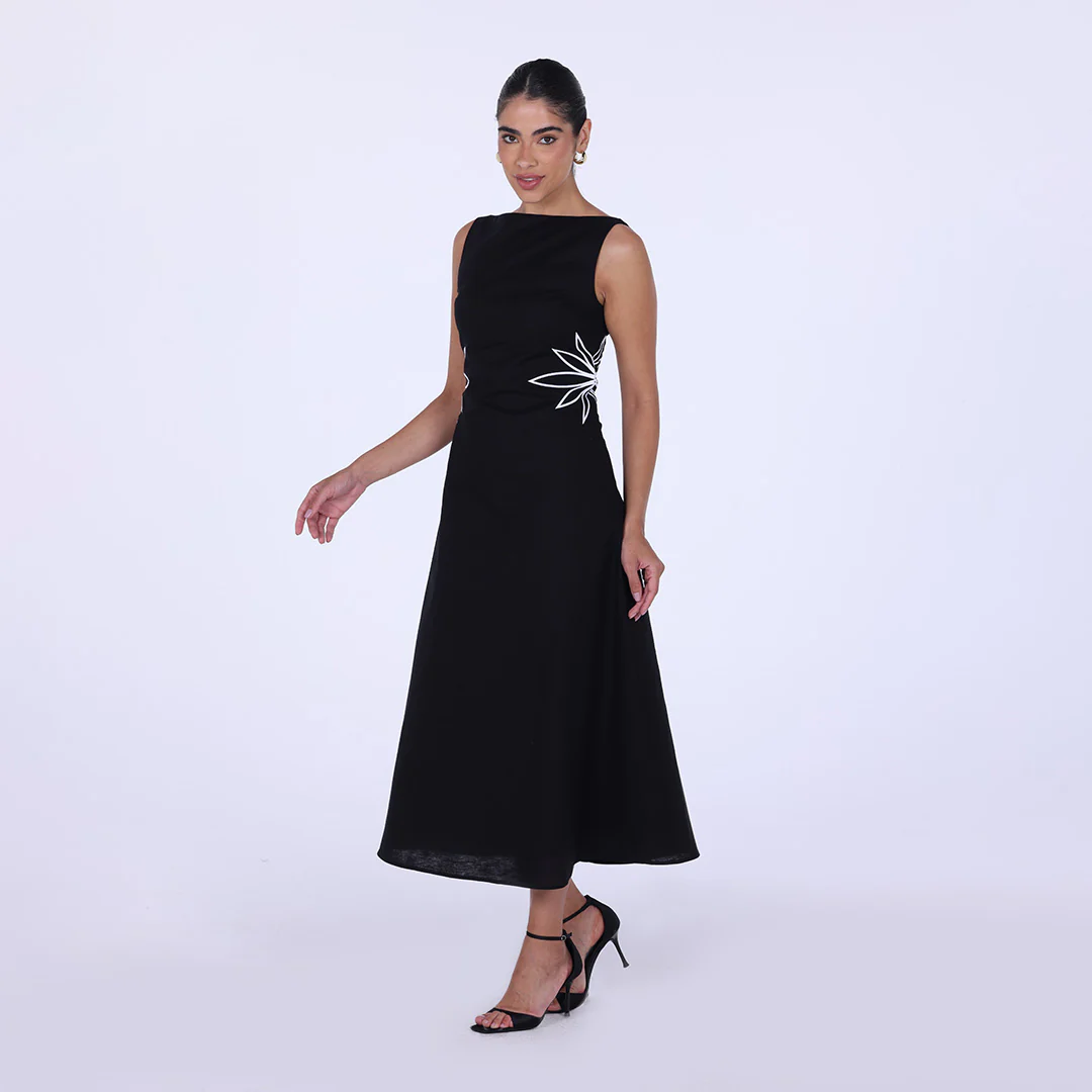 Sleeveless A-line midi dress with waist embroidery - Image 5