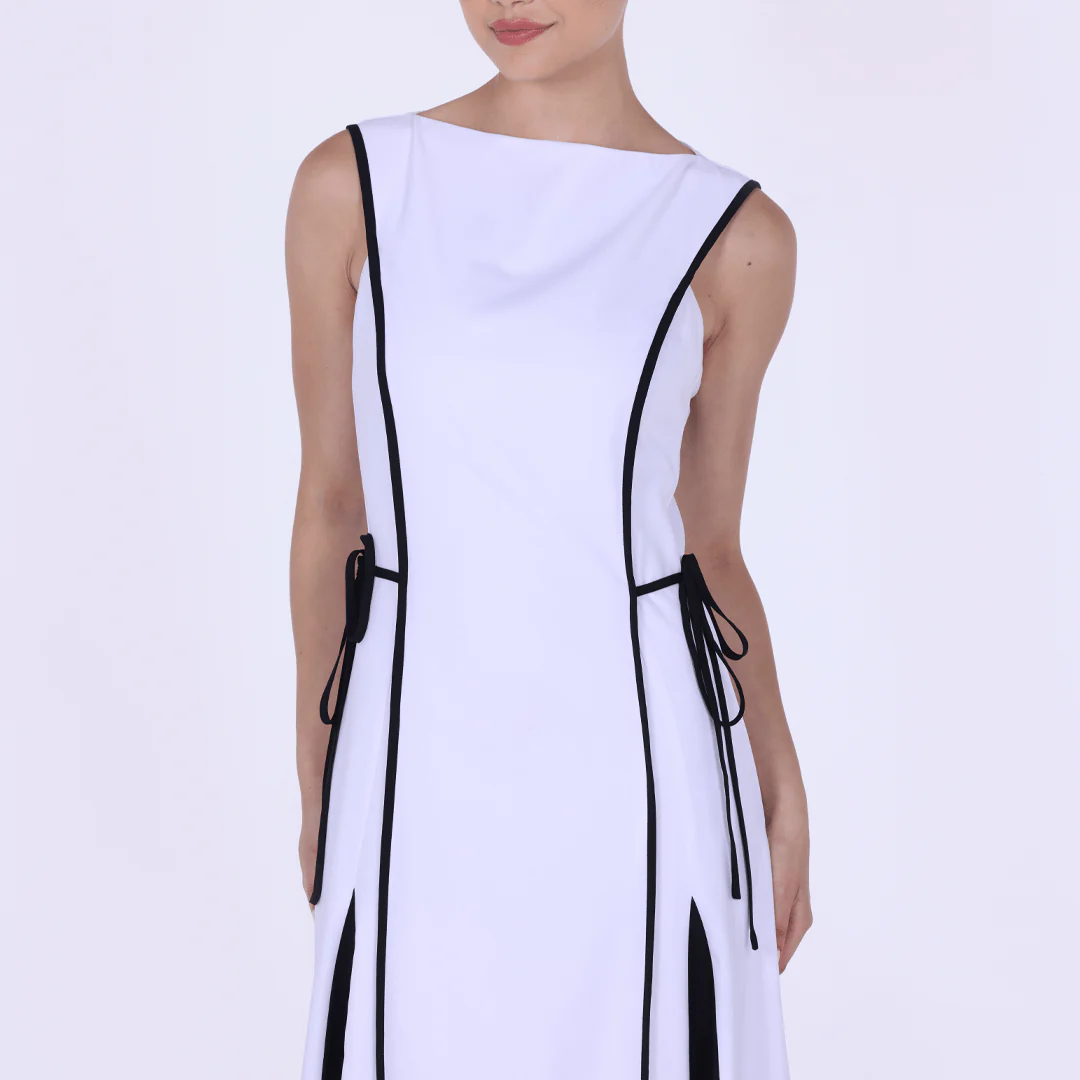 Black & White Sleeveless Contrast Panel Dress - Image 3