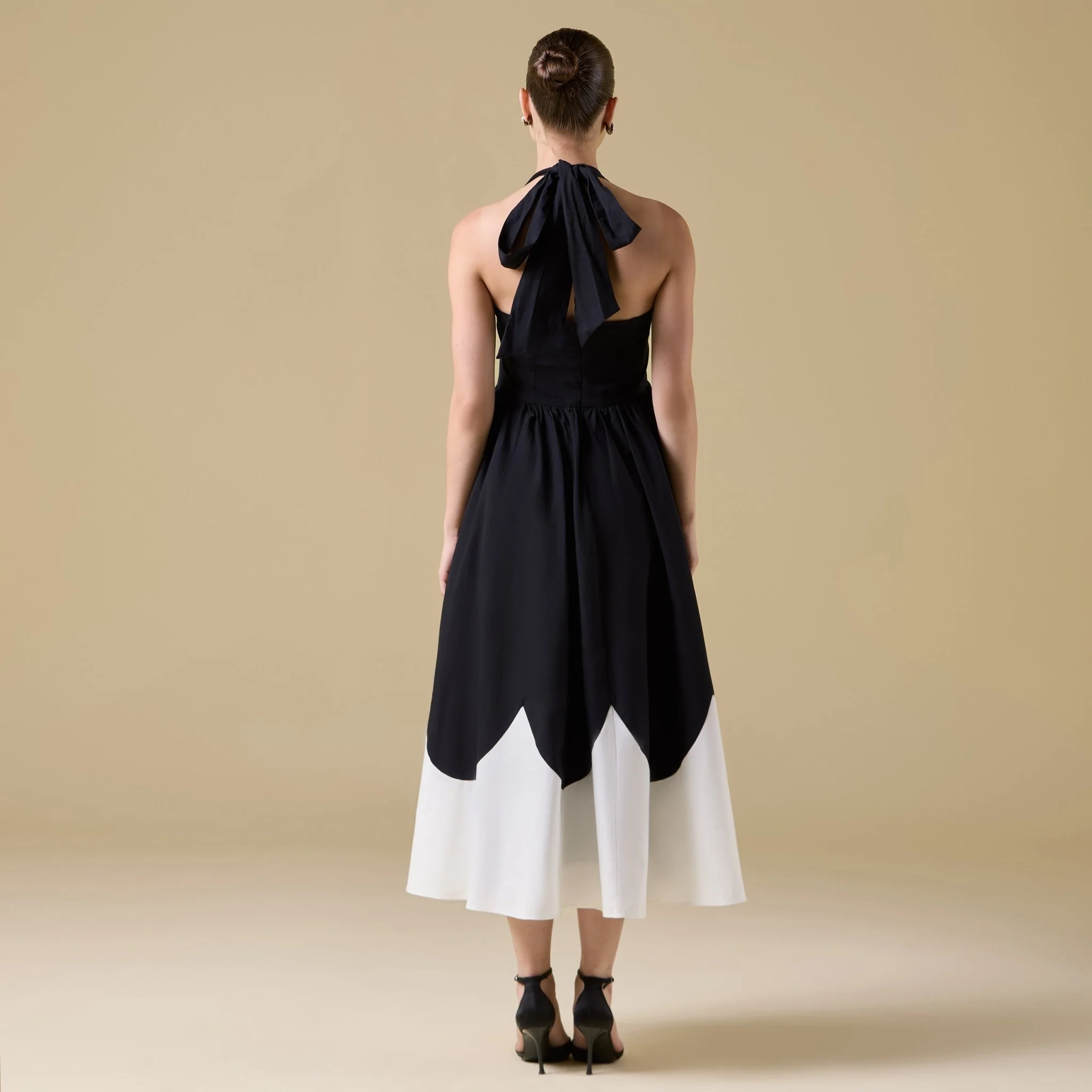 Black & White Spaghetti Strap Cotton Maxi Dress with Gathered Bodice - Image 4