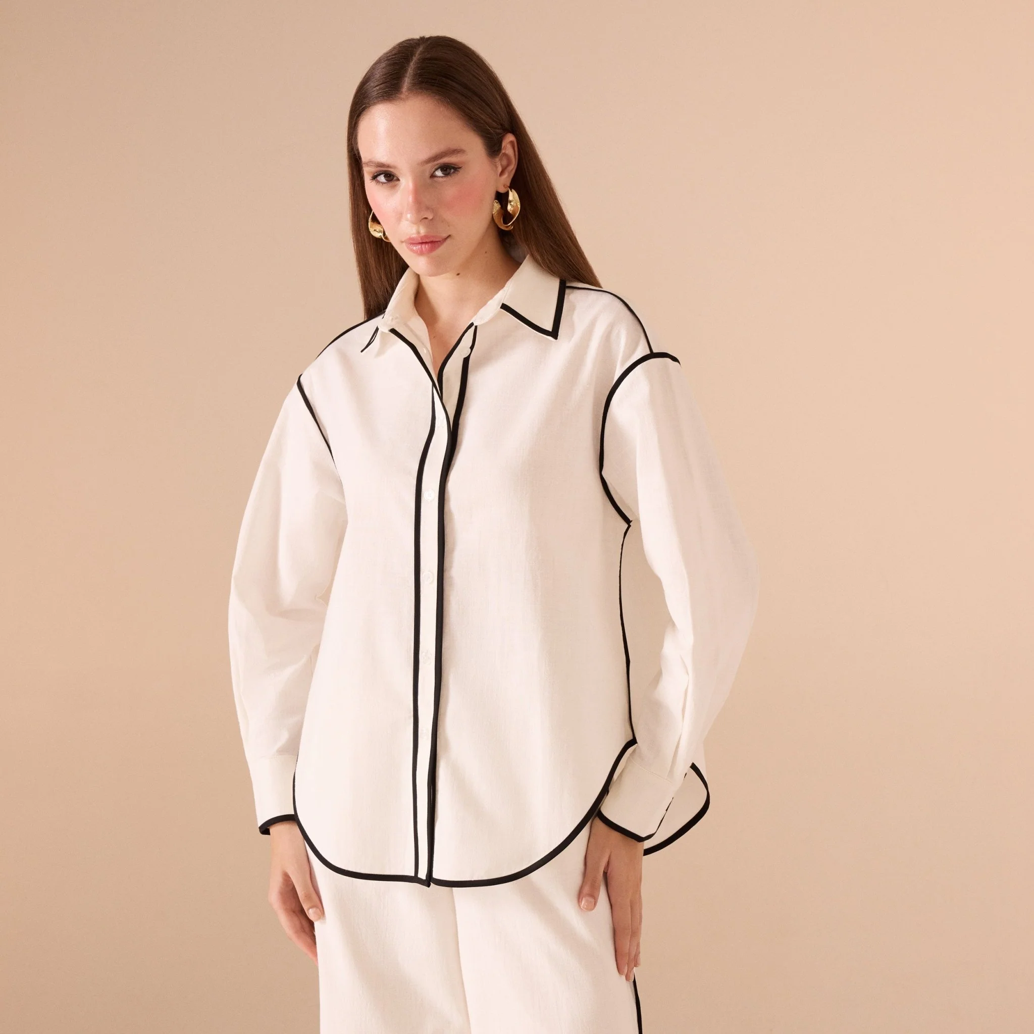 White Shirt Black Lines